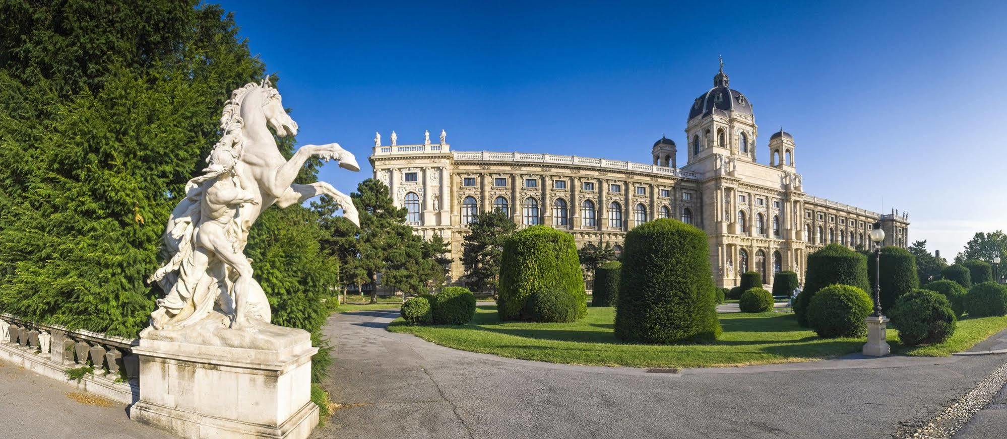 Alpha - Artist 4* Wien